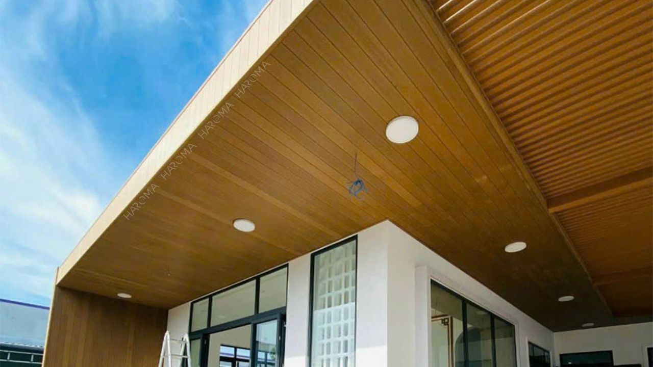Lắp đặt tấm ốp gỗ nhựa ASA đẹp chuẩn công trình, bền gấp 3 lần gỗ tự nhiên