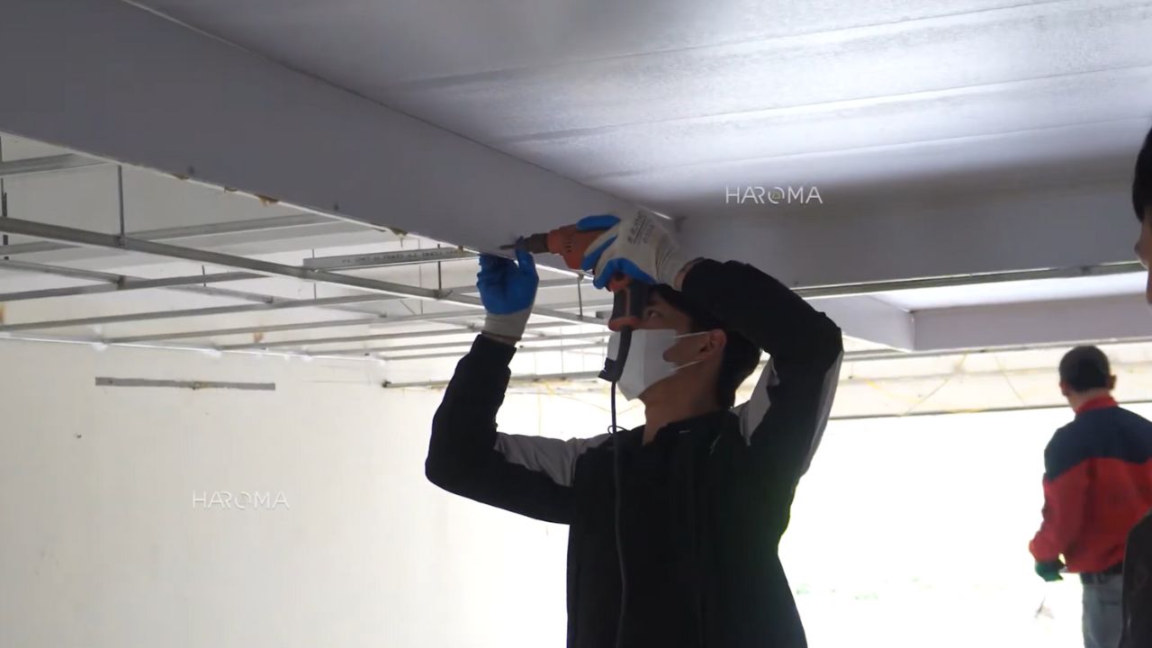 Hướng dẫn thi công trần nhựa nano trên khung xương kim loại chuẩn kỹ thuật, bền đẹp theo thời gian