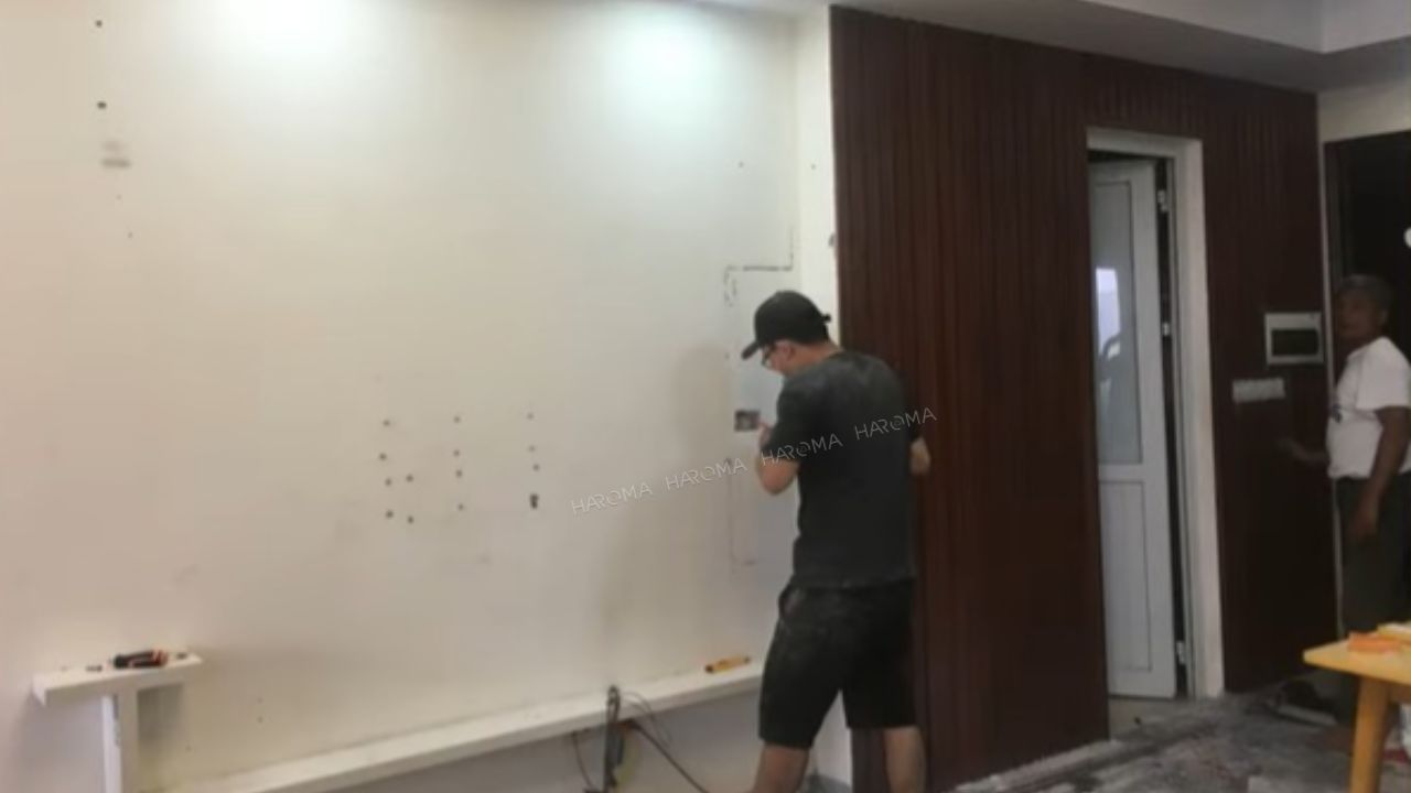 Hướng dẫn thi công lam sóng kết hợp tấm PVC vân đá trang trí bức vách tivi phòng khách